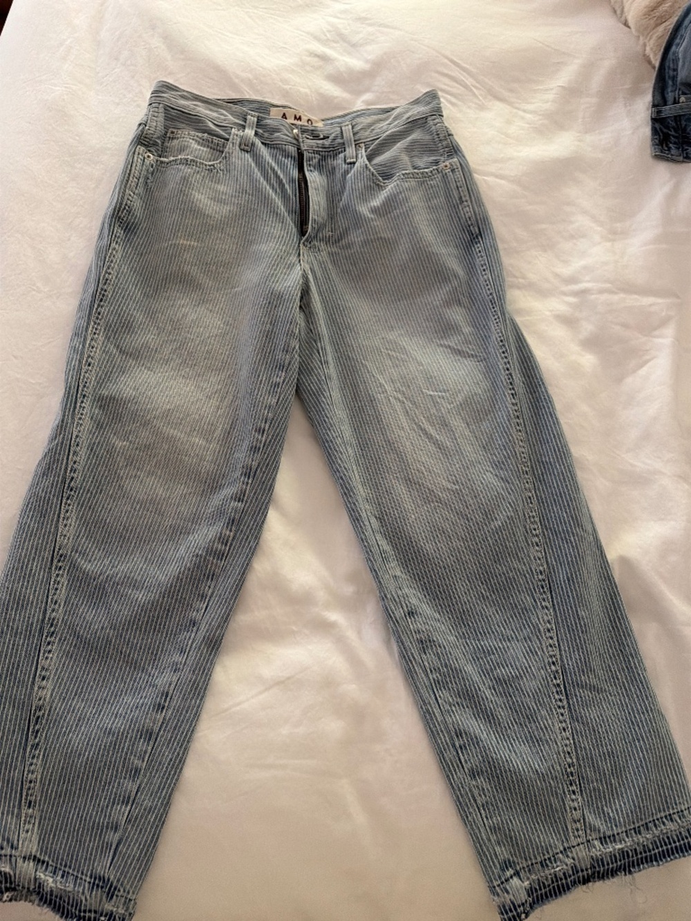 Women’s jeans. Barely worn